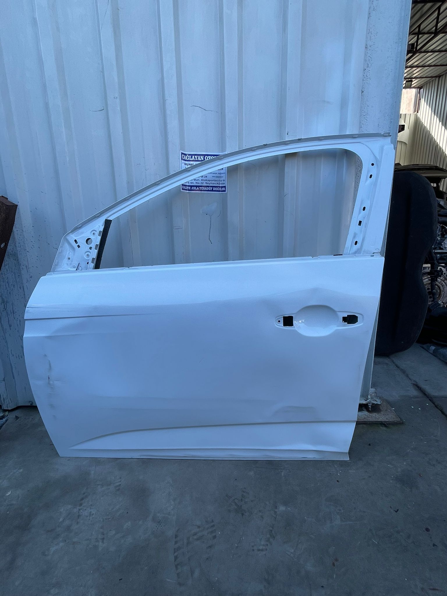 Renault megane 4 sol ön kapı